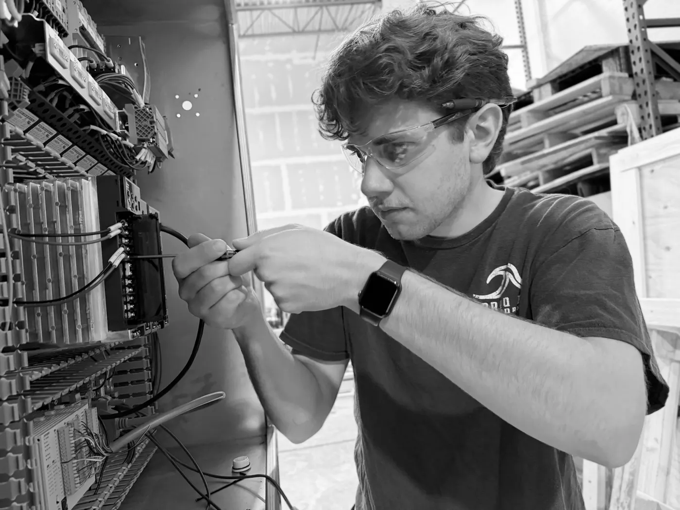 Montane builders assembling a packaging machine on the shop floor